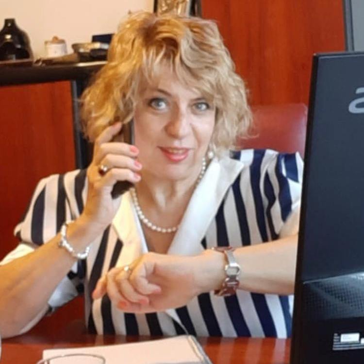 13 Sorina Voica Managing Director 13 Sorina Voica Managing Director